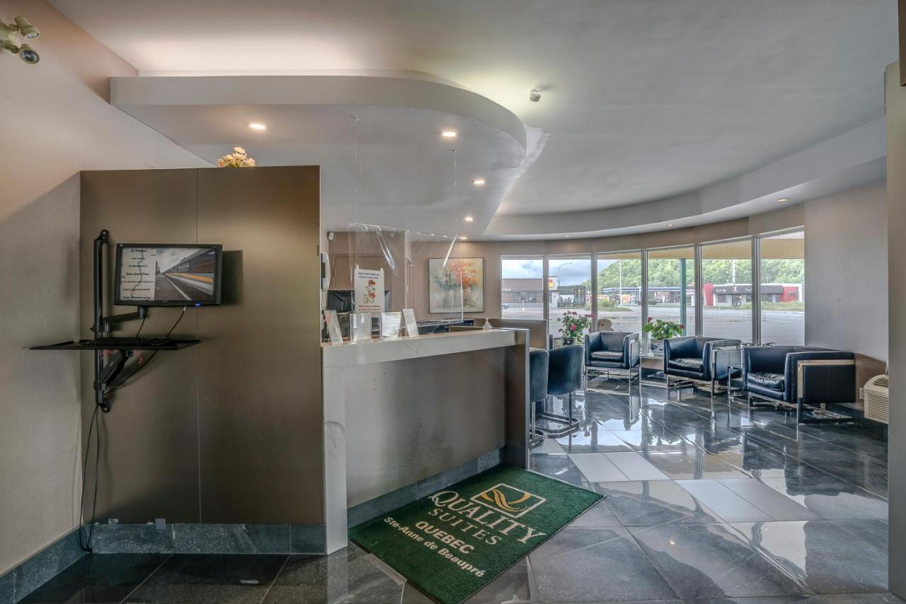 Quality Suites Sainte-Anne-de-Beaupre Exterior photo
